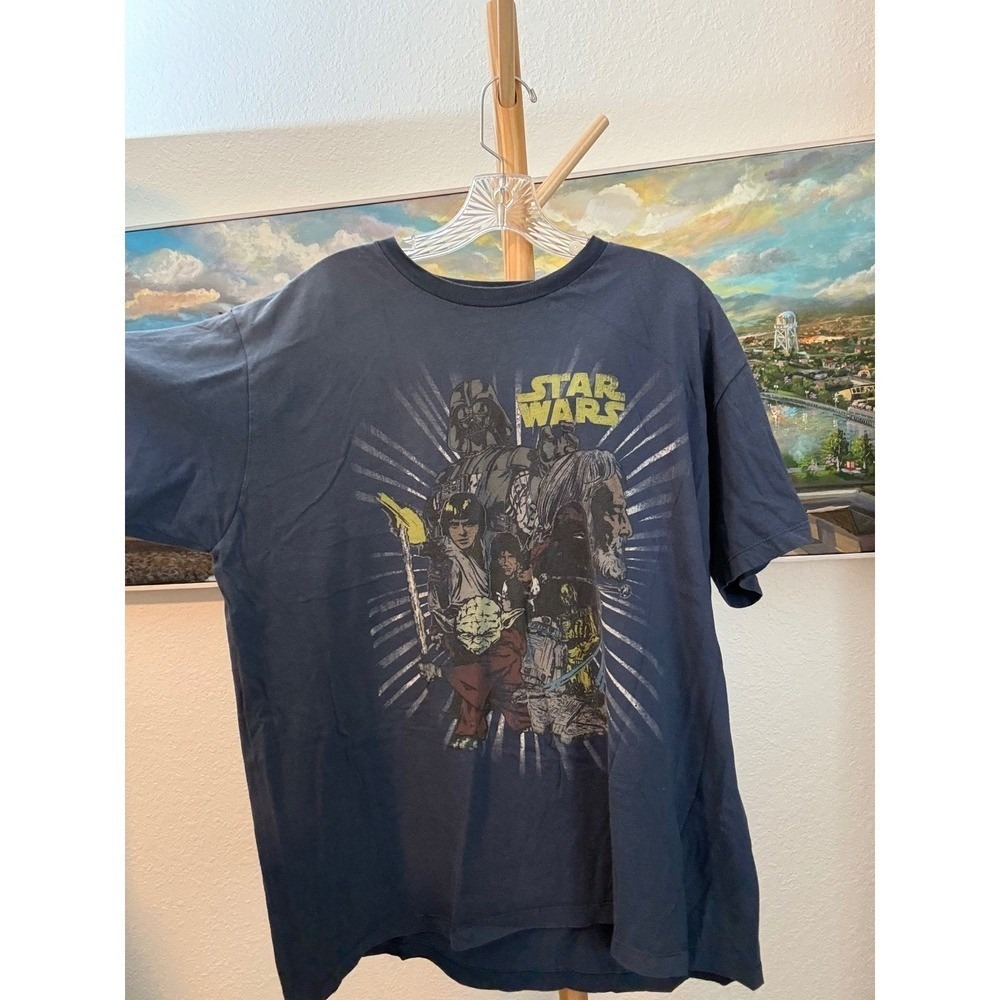Star Wars Graphic T-Shirt Mens XL Navy Blue Distressed Character Collage Tee
